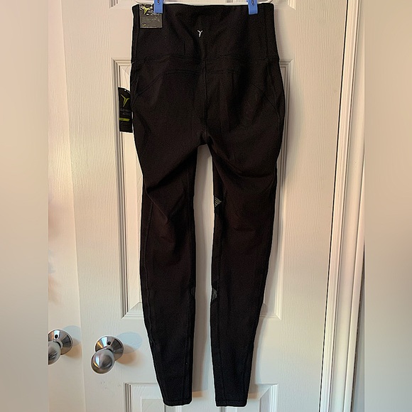 Old Navy Active Ankle Length Leggings Women’s Size S/P - Picture 3 of 6